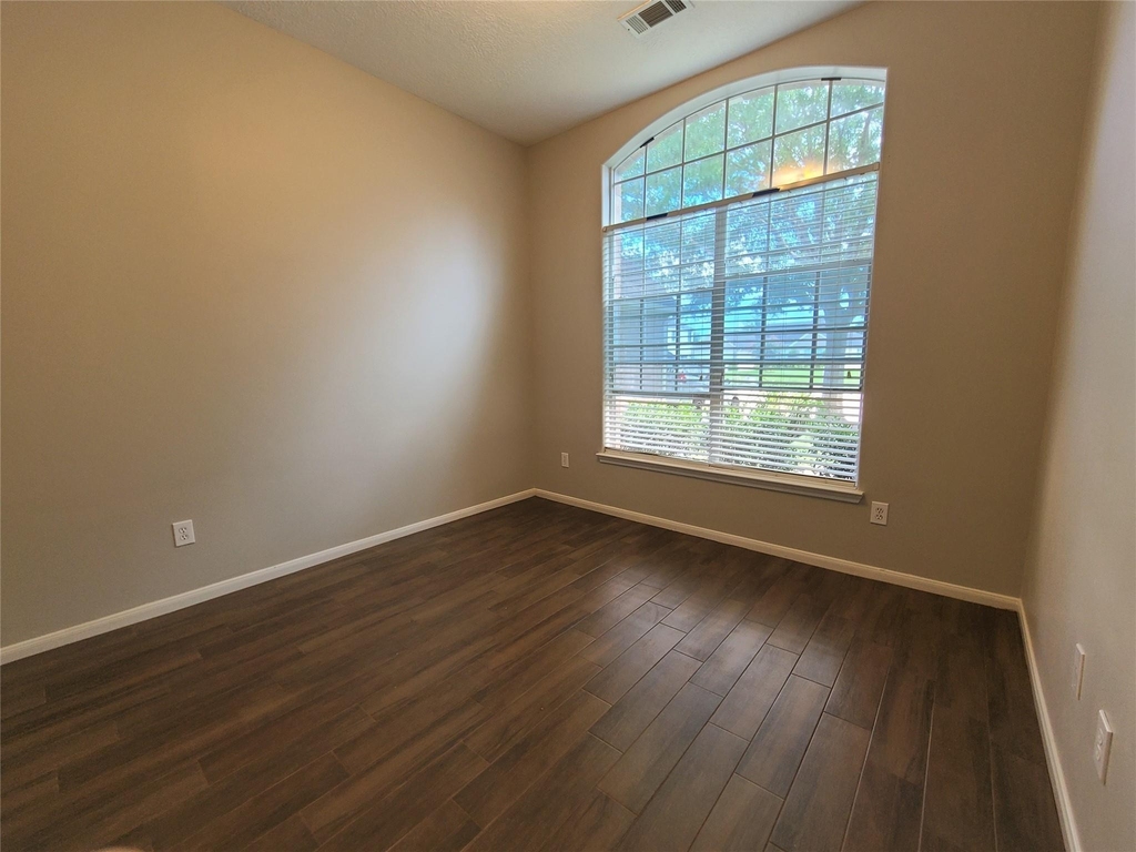 18818 Harbor Key Circle - Photo 10