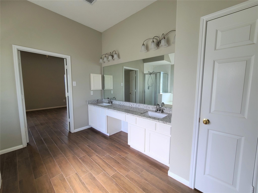 18818 Harbor Key Circle - Photo 22