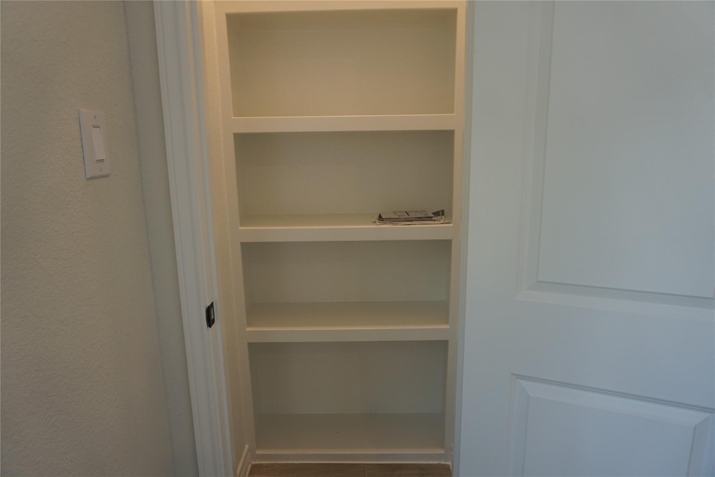 9585 Darkwood - Photo 6
