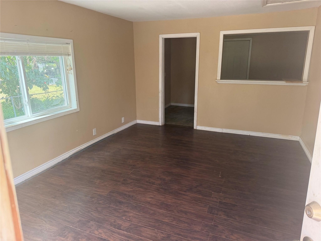 1510 W Talmage St Bypass - Photo 2
