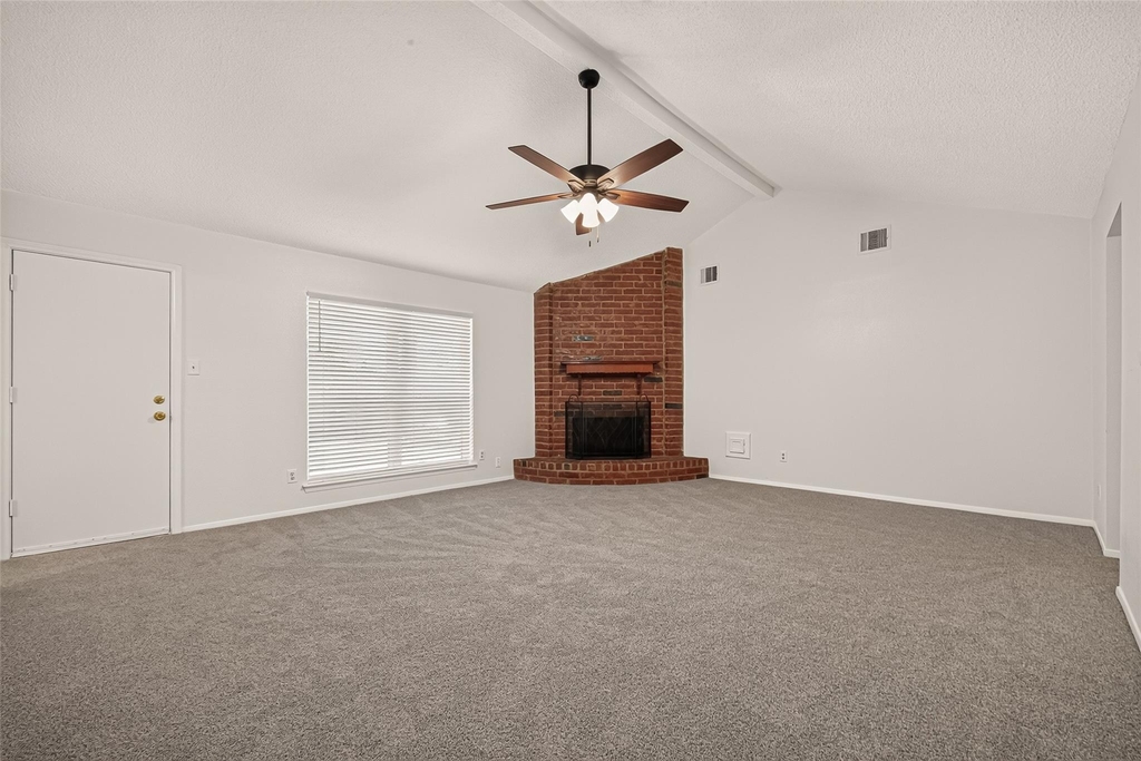 29210 Binefield Street - Photo 11