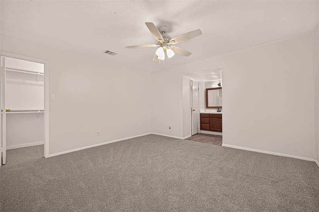 29210 Binefield Street - Photo 19