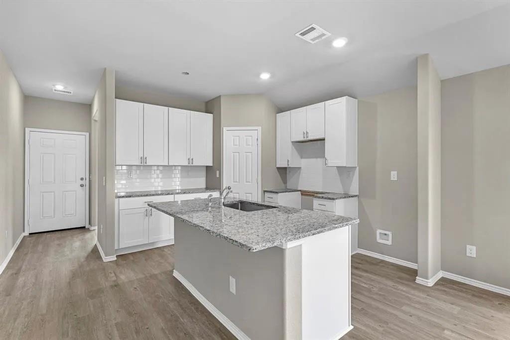 8213 Red Spruce Street - Photo 6