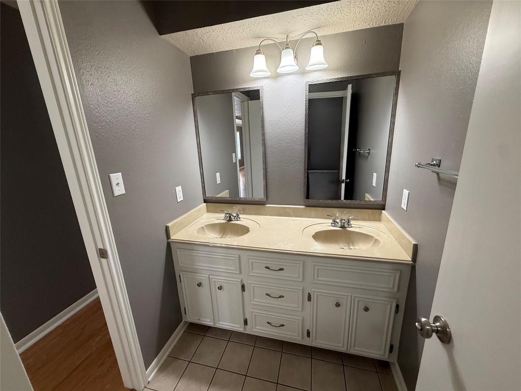 18751 Fm 1484 Rd - Photo 23