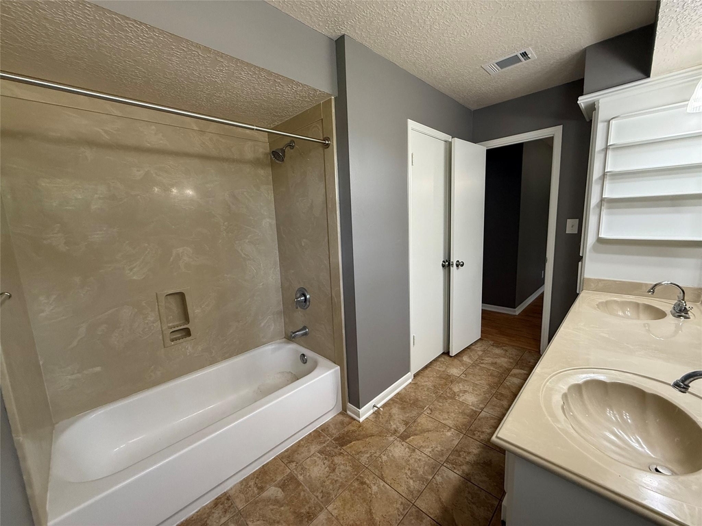 18751 Fm 1484 Rd - Photo 14