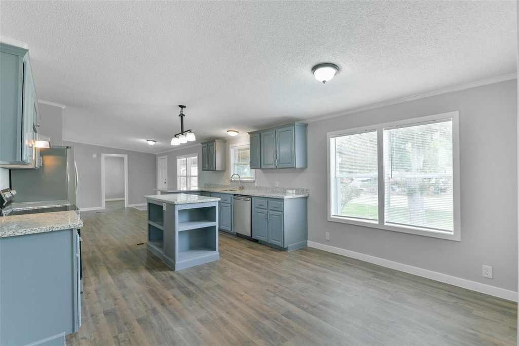 2431 Bay Oaks Harbor Drive - Photo 10