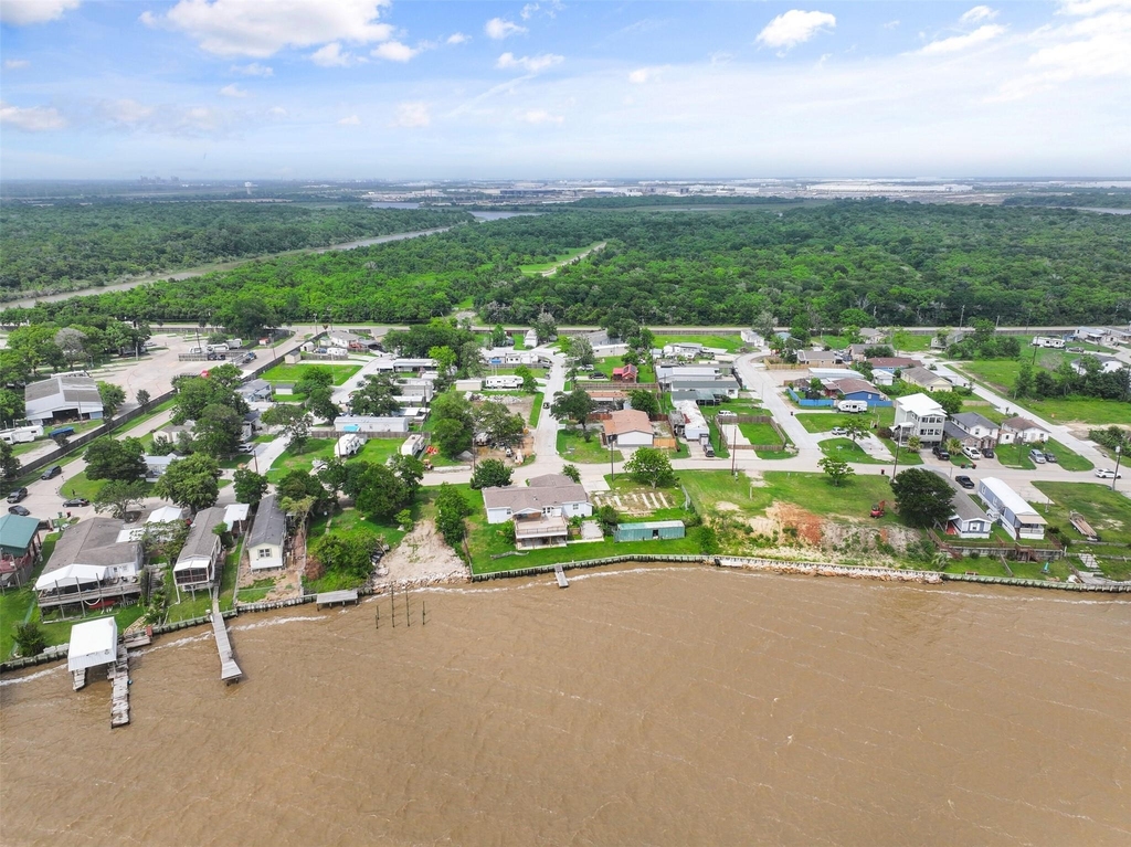 2431 Bay Oaks Harbor Drive - Photo 30