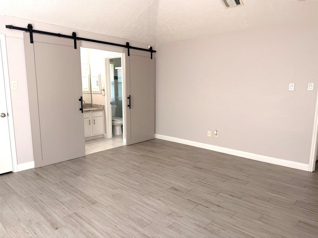 2430 Planters Row - Photo 7