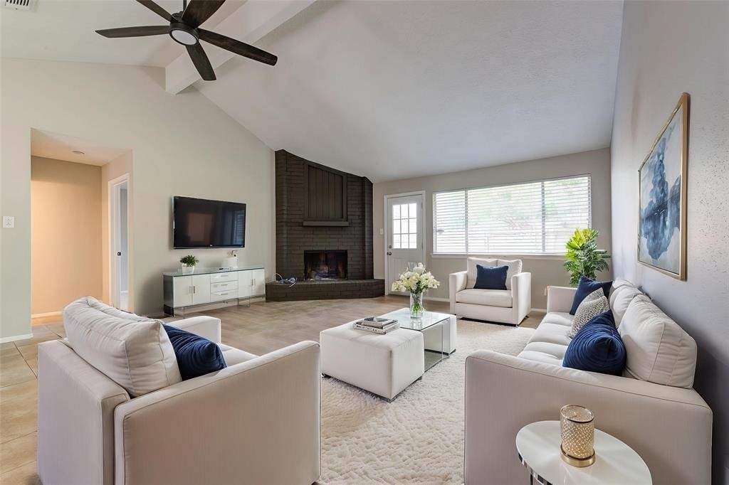 2311 Pepperweed Drive - Photo 3