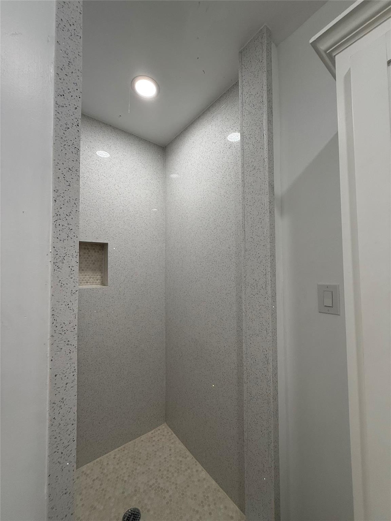 7514 Avenue H - Photo 16