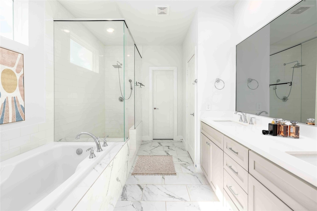 2471 W 11th Street - Photo 16