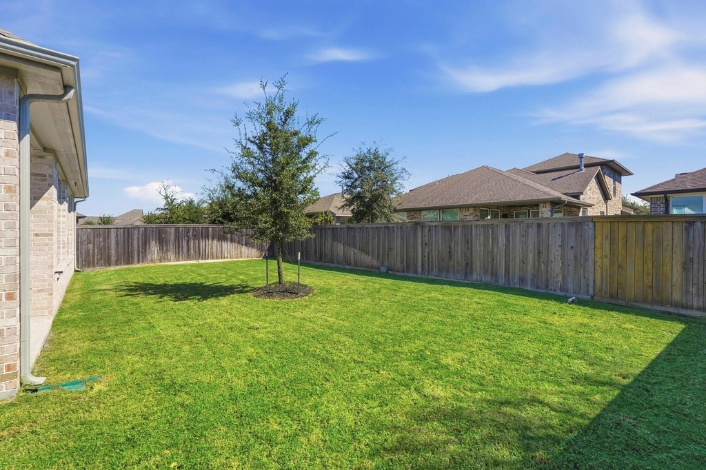 15822 Pilot Knob Dr Drive - Photo 31