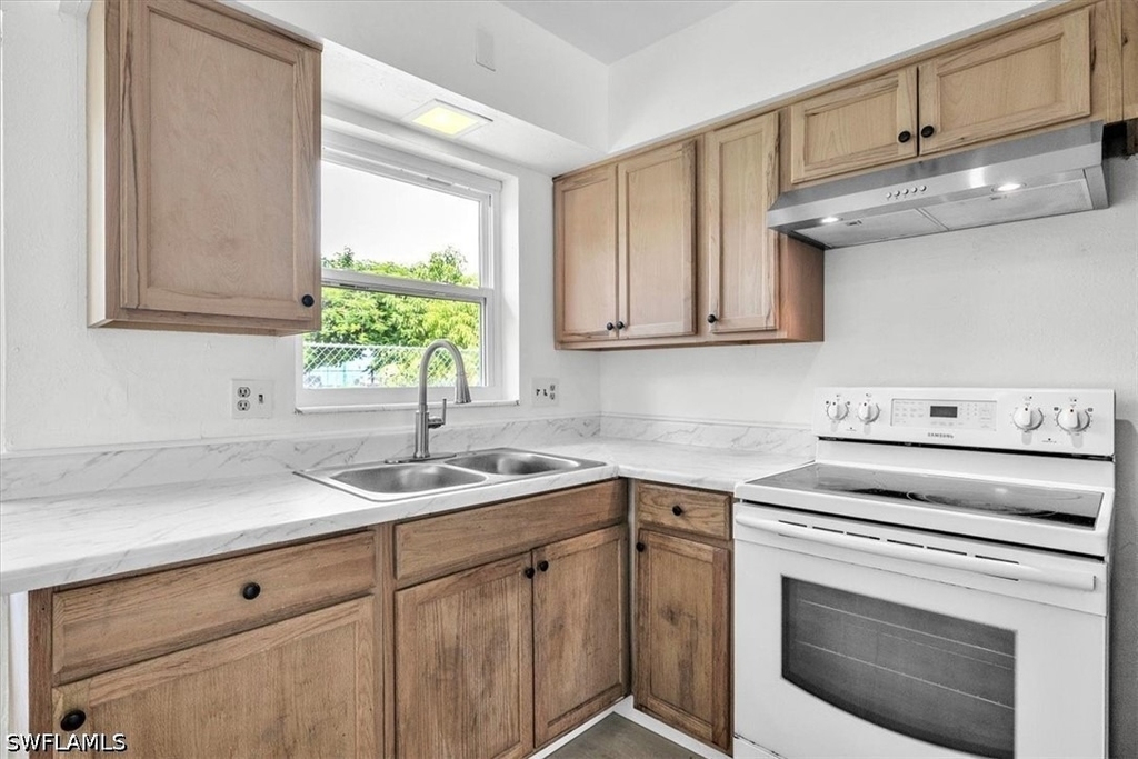 2423 Jeffcott Street - Photo 11