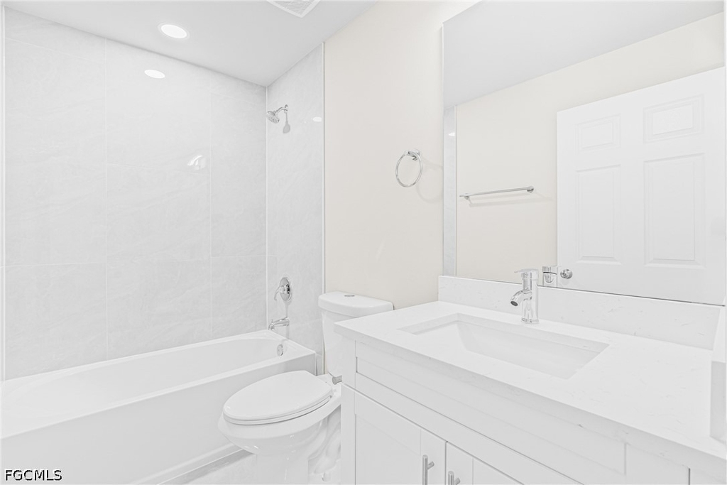 180 Peerless Street - Photo 10
