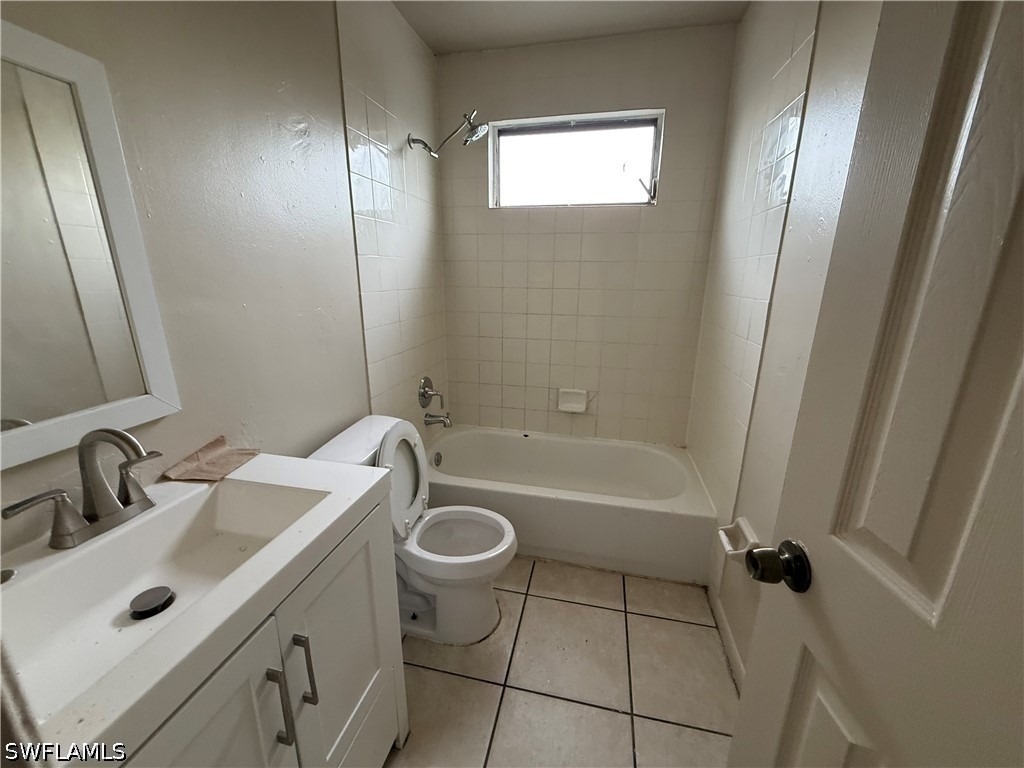 3950 Lora Street - Photo 5