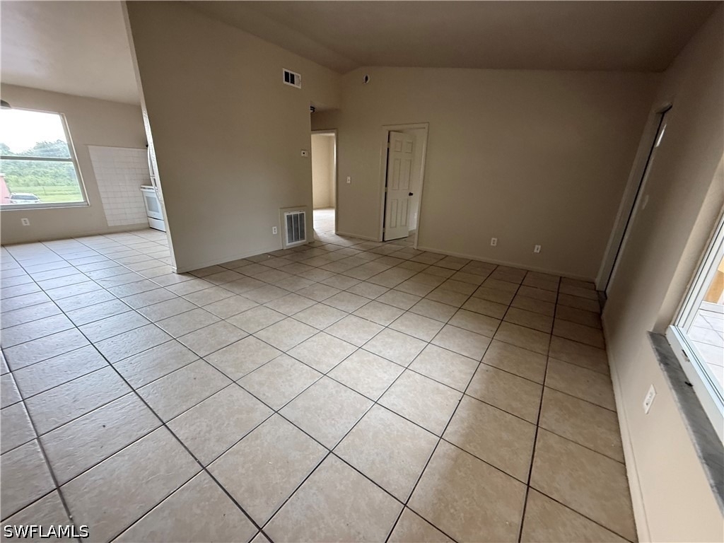 3950 Lora Street - Photo 4