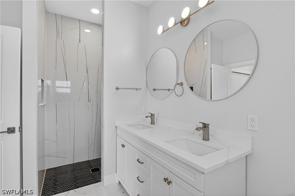 454 Mercedes Court - Photo 33