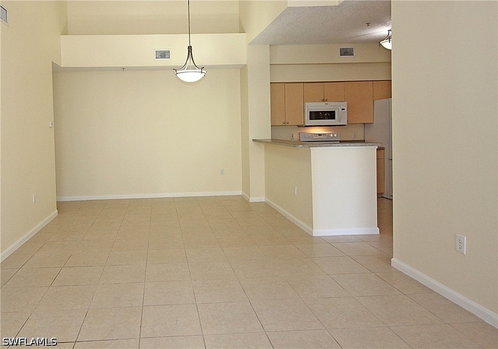 1160 Reserve Way - Photo 3