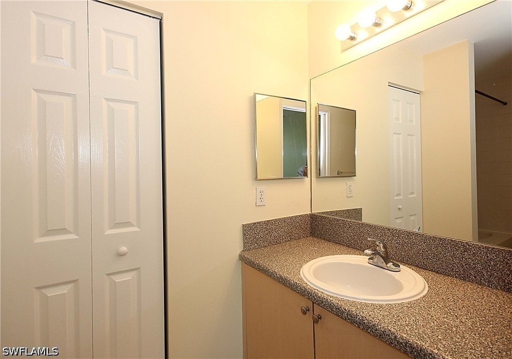 1160 Reserve Way - Photo 9