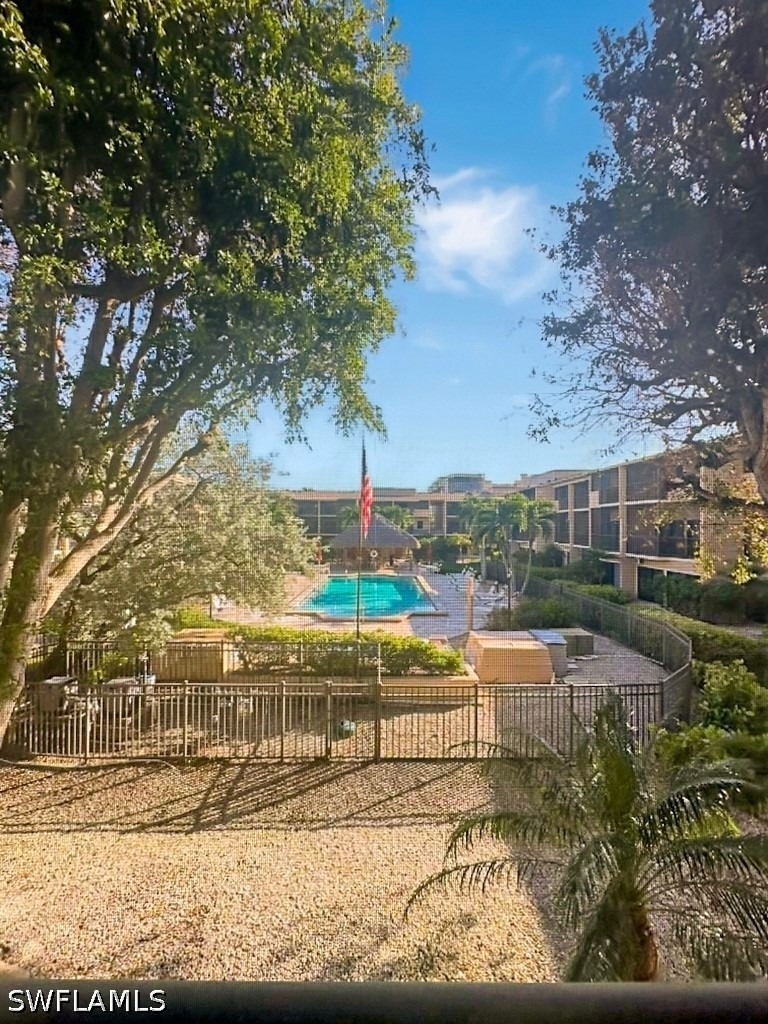 1130 Swallow Avenue - Photo 8