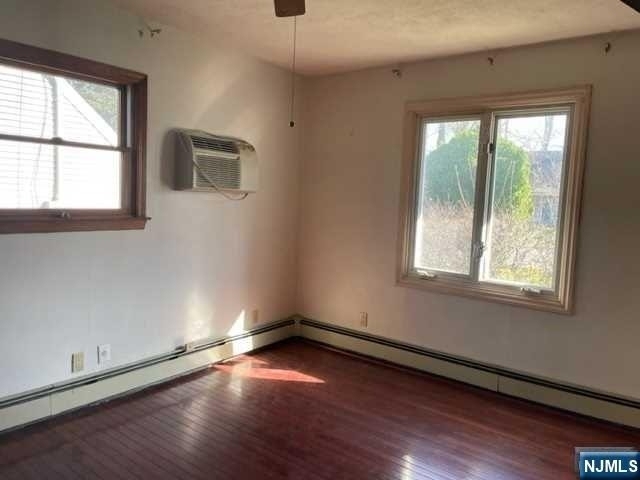 263 Phelps - Photo 6