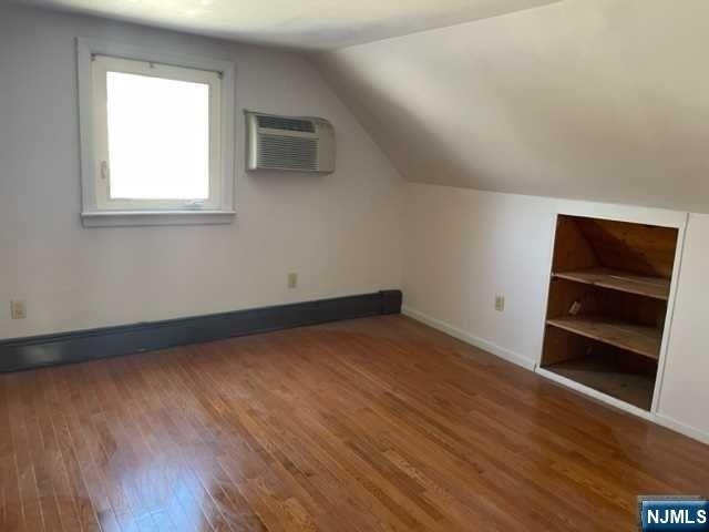 263 Phelps - Photo 7