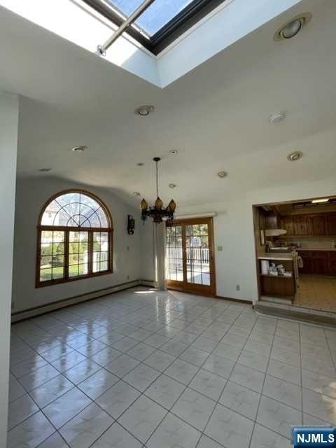 263 Phelps - Photo 1