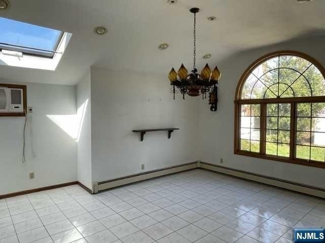 263 Phelps - Photo 2
