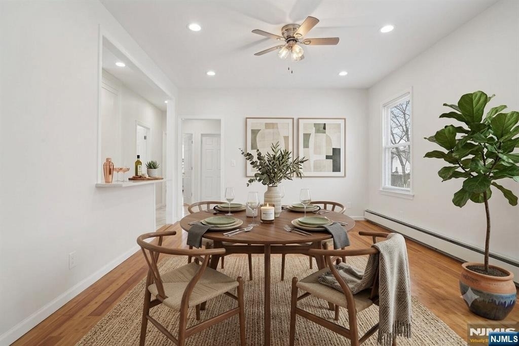 403 Abington - Photo 0