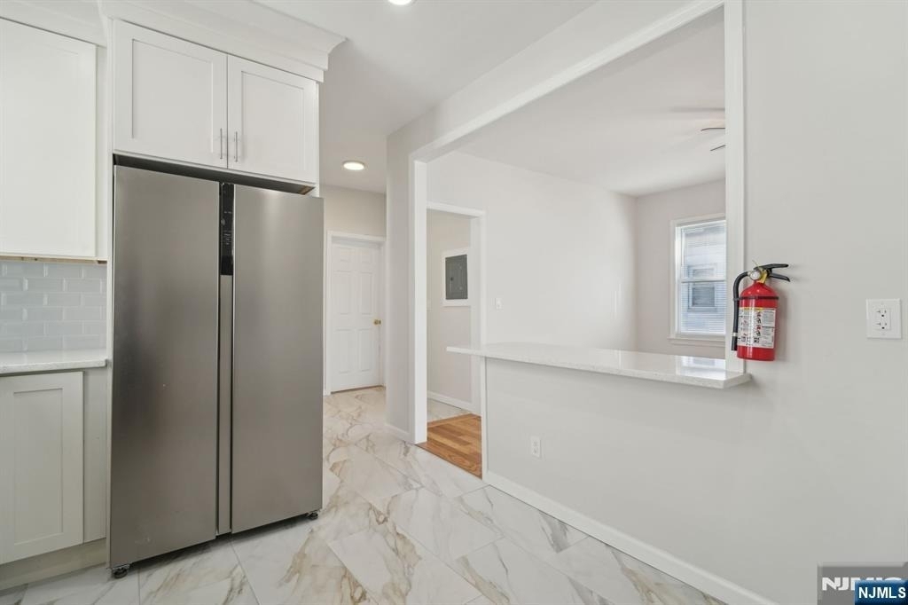 403 Abington - Photo 9