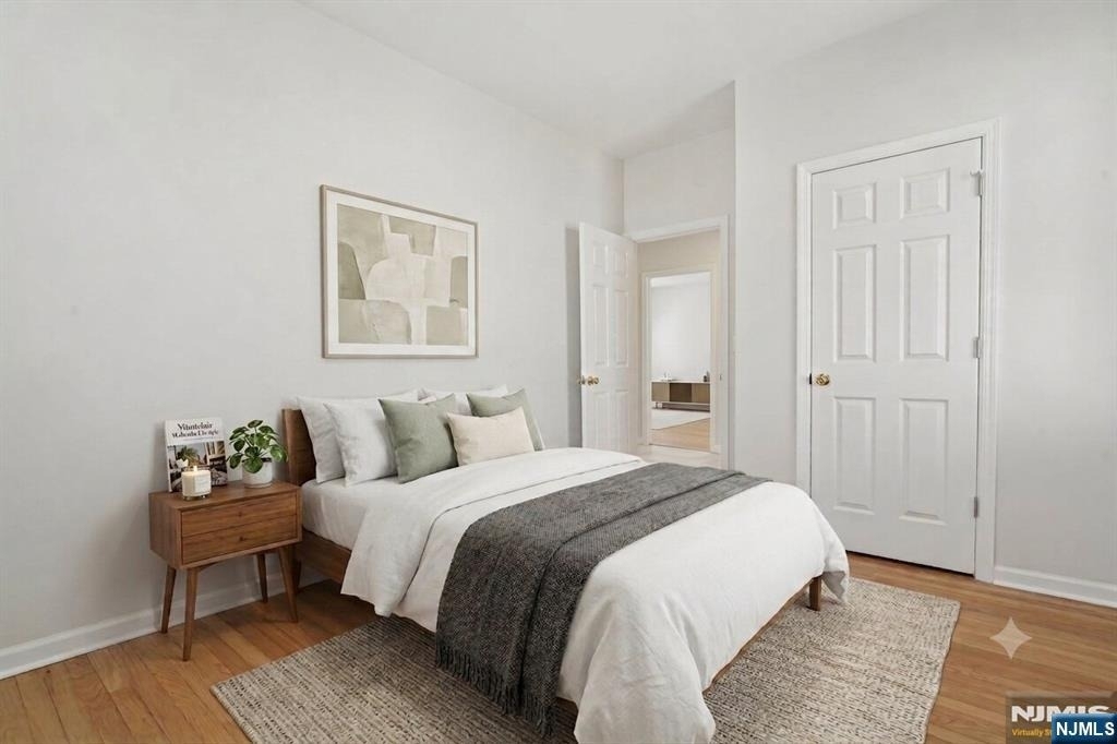 403 Abington - Photo 2
