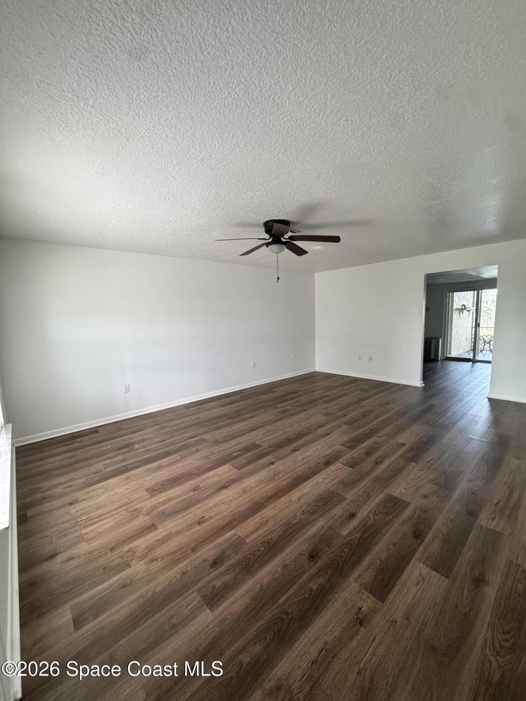 523 Ronnie Drive - Photo 7