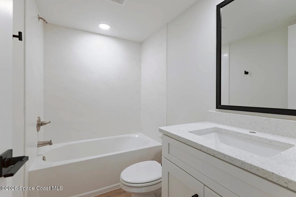 904 Wave Crest Avenue - Photo 10