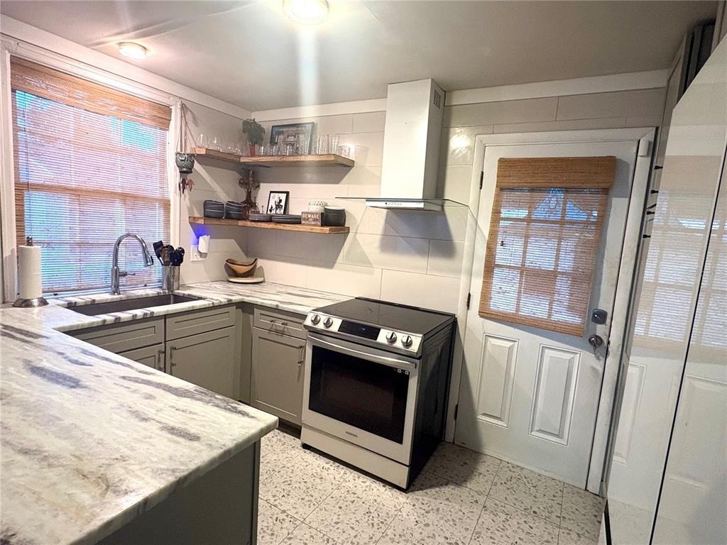 2830 48th Street S - Photo 16