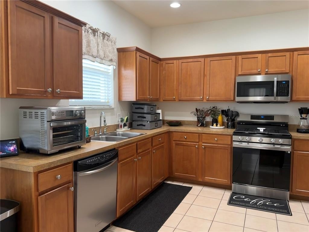 235 Endicott Way - Photo 6