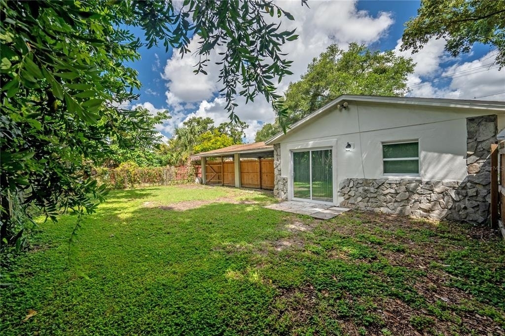 2307 E Osborne Avenue - Photo 21