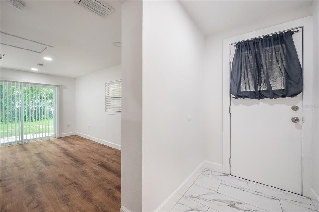 2307 E Osborne Avenue - Photo 3