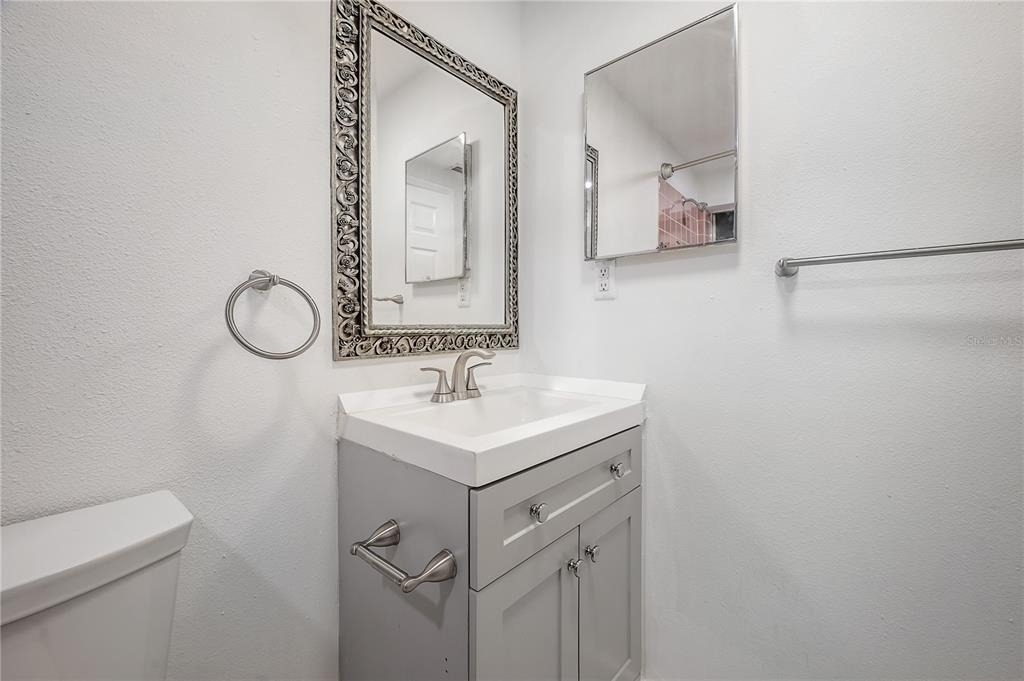 2307 E Osborne Avenue - Photo 6