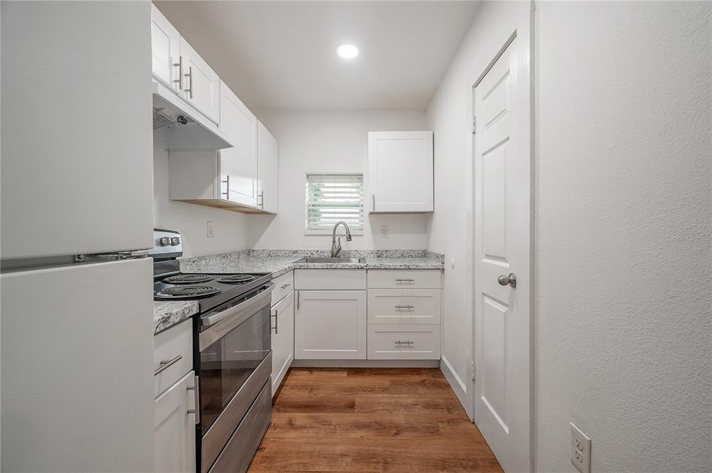 2307 E Osborne Avenue - Photo 15