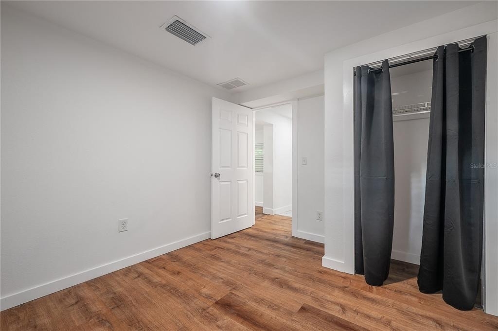 2307 E Osborne Avenue - Photo 8