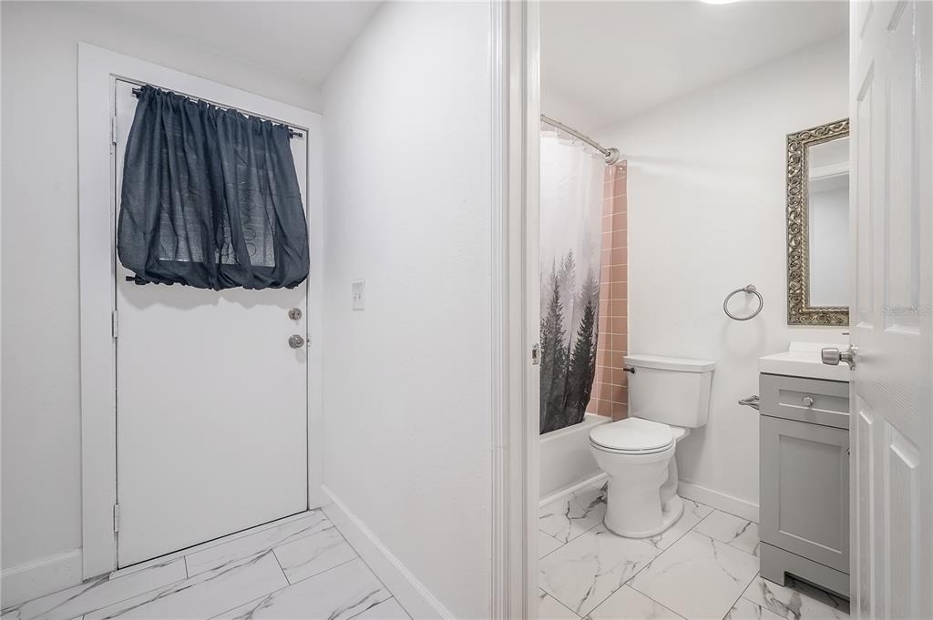 2307 E Osborne Avenue - Photo 4