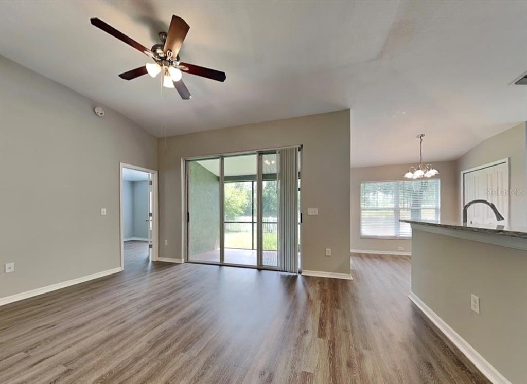 1629 Maximilian Drive - Photo 4