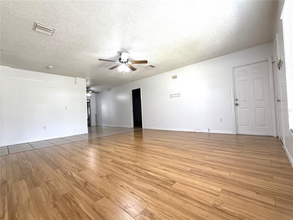 2944 58th Avenue N - Photo 3