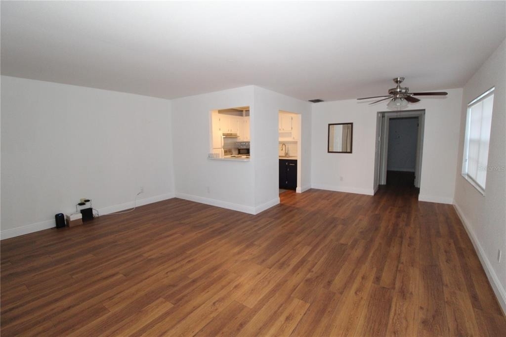 2202 Clubhouse Drive - Photo 4