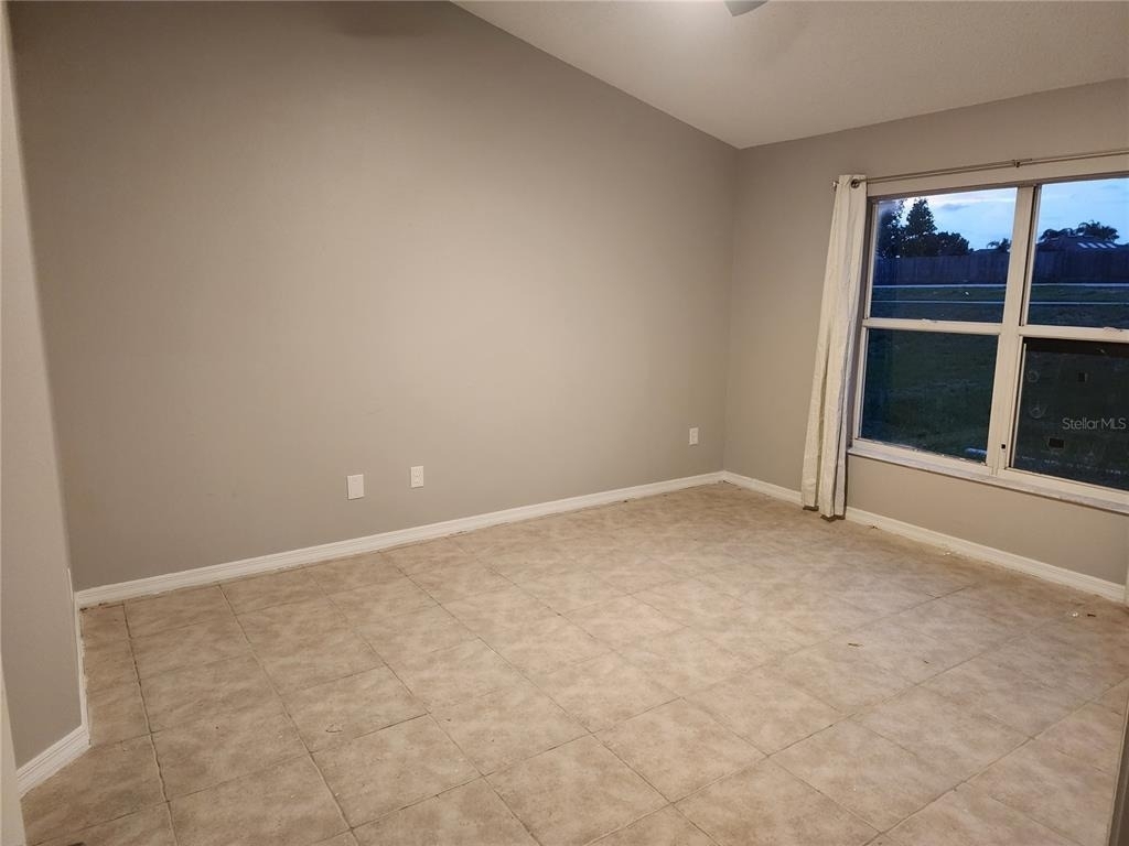 2883 Picadilly Circle - Photo 19