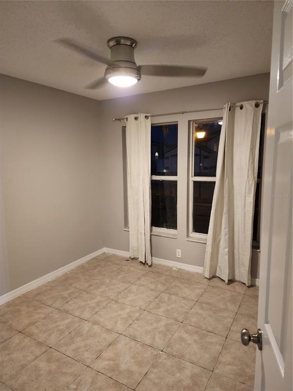 2883 Picadilly Circle - Photo 15