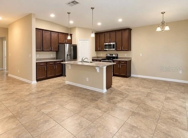 466 W New England Drive - Photo 0