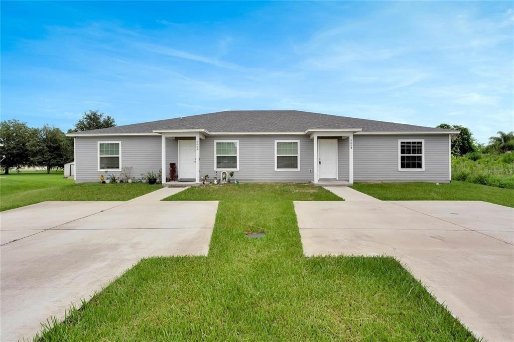 808 Abbeville Court - Photo 0