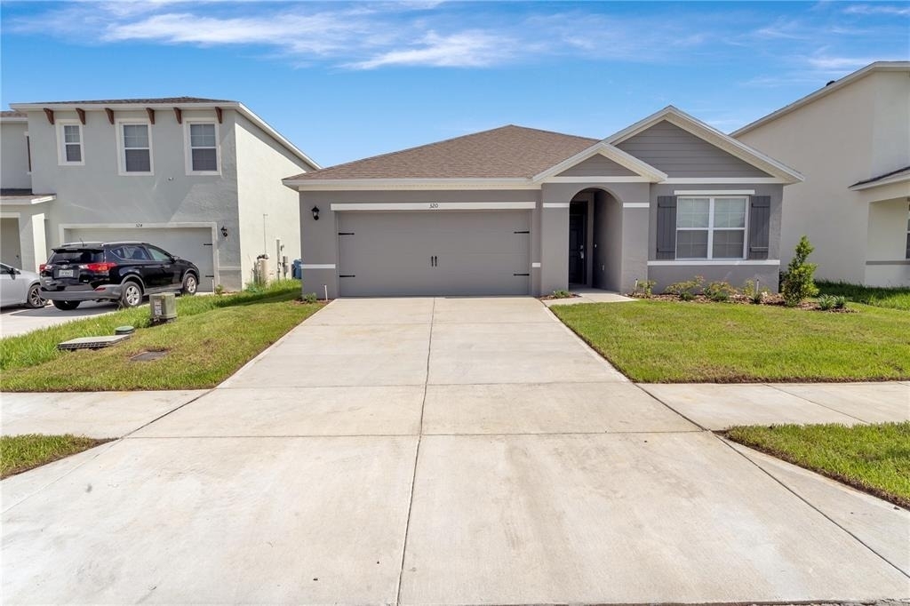 320 Guadlupe Street - Photo 0