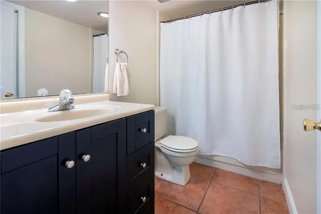 421 Palm Avenue N - Photo 19
